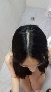 喝尿调教